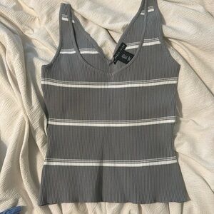 sincerely jules gray and white tank top size small